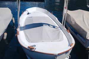 Gozzo ligure introbordo senza patente