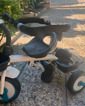 Triciclo /passegino bimbi