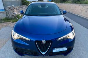 Alfa Romeo Stelvio 2.2 t Business Q4 190cv auto