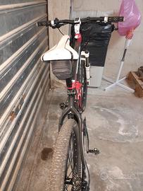 Trek 4900