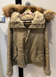 Giacca Woolrich piumino giubbotto parka beige