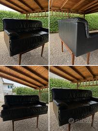 Divano in Pelle Nera- Come Nuovo