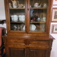 Credenza stile liberty