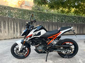 Duke 125 2020
