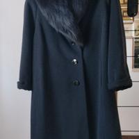 Cappotto  donna lana e sovracollo pelliccia 