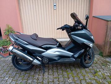T Max 500 2008