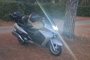 Splendido Honda Silver Wing 600