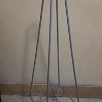 Struttura metallica per lampada o altro....