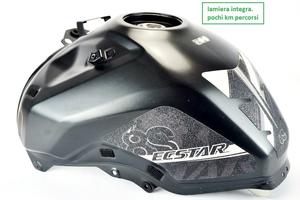 Suzuki GSX-8S 23 24 serbatoio benzina