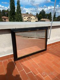 Specchio grande in legno