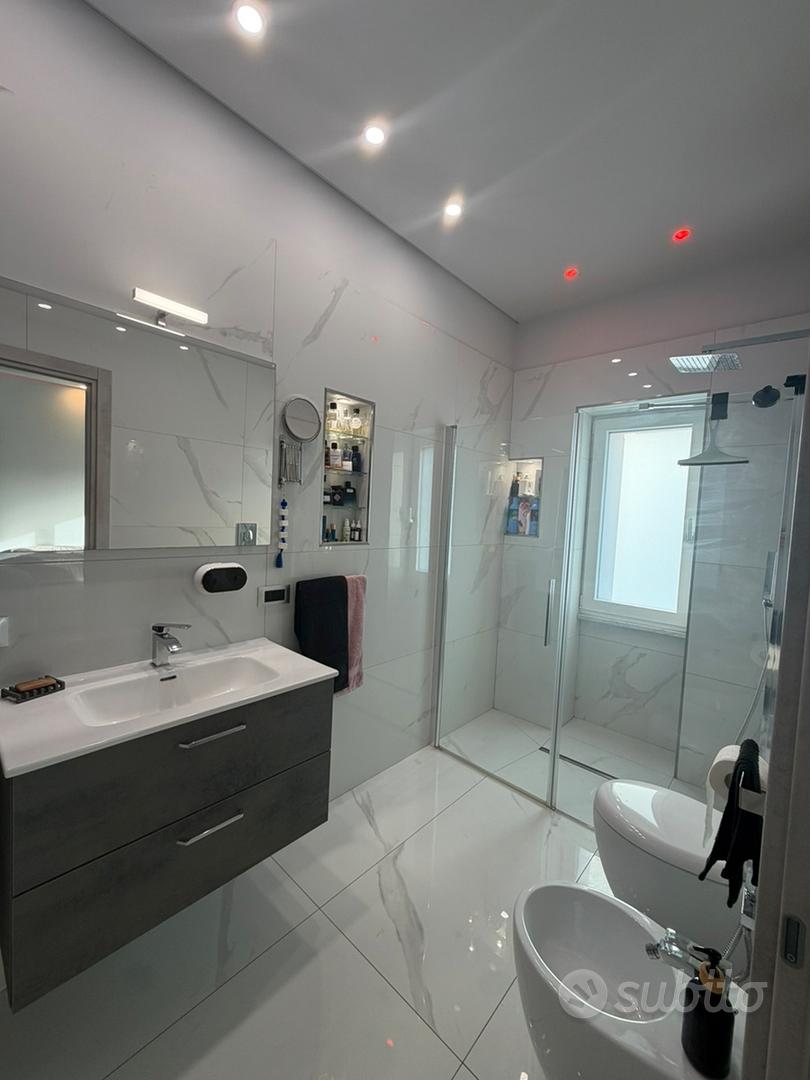 Appartamento – Napoli, San Ferdinando, Municipalità 1 - Vista 2
