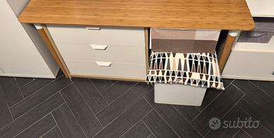 Composizione IKEA (con  vano estraibile)
