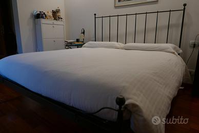 Letto matrimoniale in ferro battuto