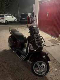 VESPA GTS 300