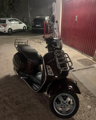 VESPA GTS 300