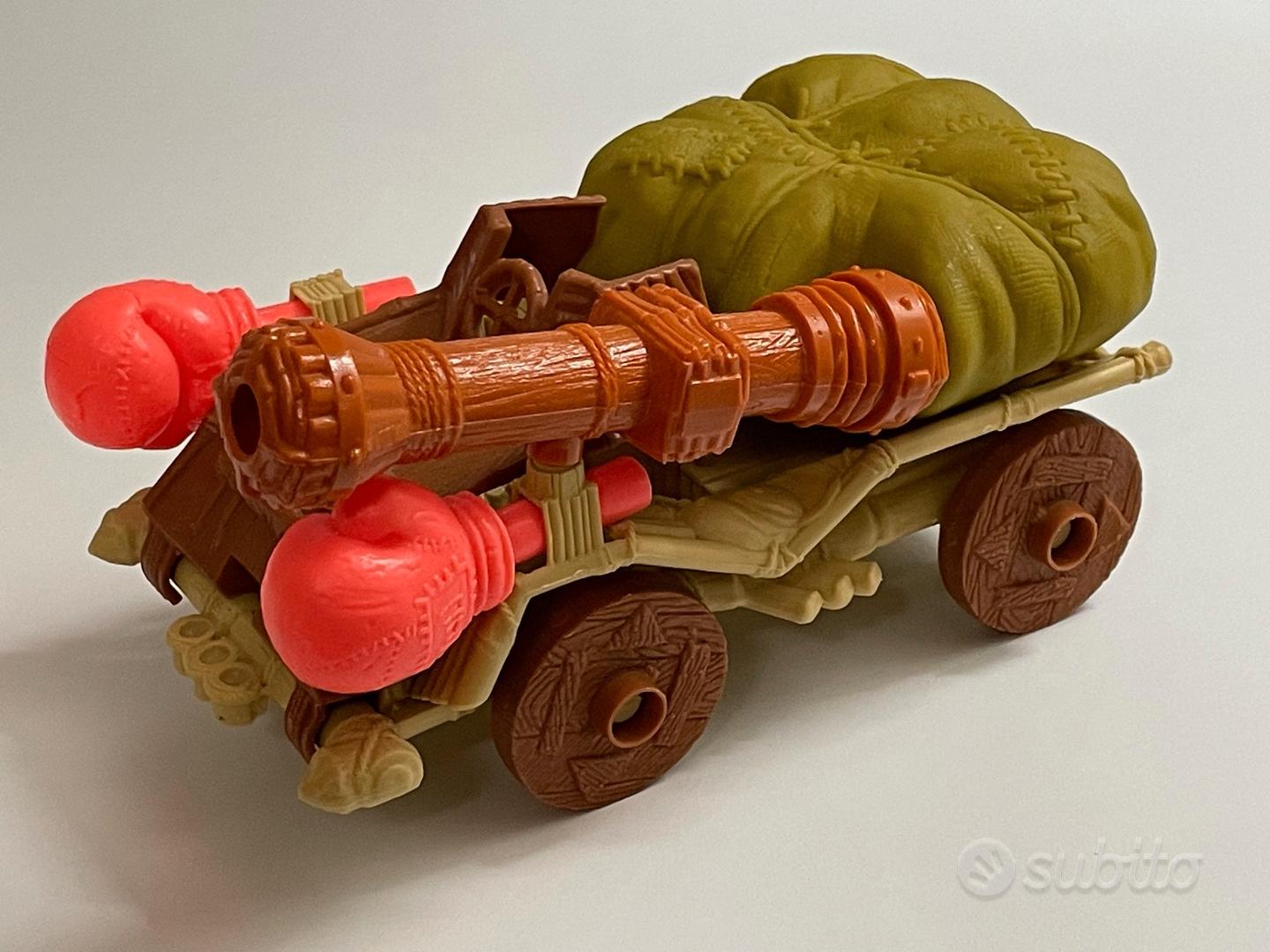 Classic Toy Soldiers WWII / Korean War Russian T-34/85 Tank w/ Chinese Infantry