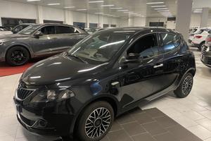 Lancia Ypsilon 1.0 FireFly 5 porte S&S Hybrid Plat