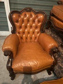 Salotto vera pelle stile chesterfield