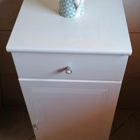 mobiletto da bagno