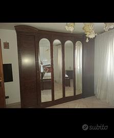 armadio in legno