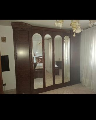 armadio in legno