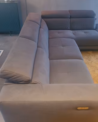 Divano angolare Divani&Divani 1350 €