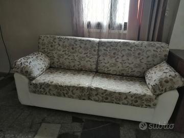 Divano 3 posti