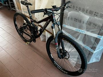 Rocky Mountain ETSX-70 (18”) - Fox/Shimano XTR-XT