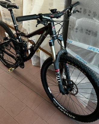 Rocky Mountain ETSX-70 (18”) - Fox/Shimano XTR-XT