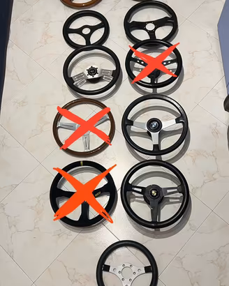 Volanti sportivi vintage