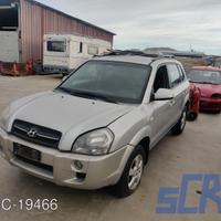HYUNDAI TUCSON JM 140CV 06-10 Ricambi