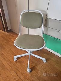 Sedia girevole IKEA örfjäll bianca e verde oliva