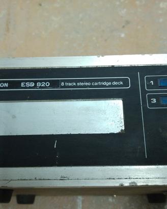 Lettore cassette stereo 8