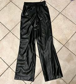 Pantalone in simil pelle -John Richmond