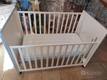 Lettino per neonati