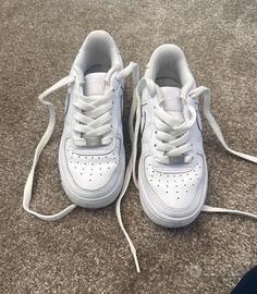 Nike Air Force 1 bianche – taglia 37,5