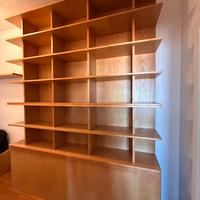 Libreria in legno massello