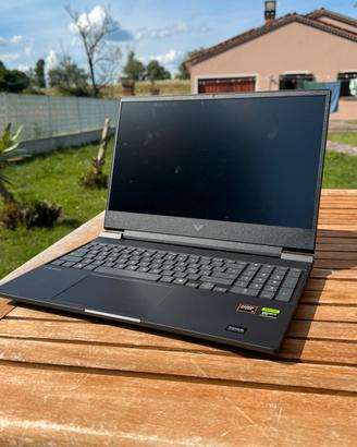 HP Victus 15 Gaming Laptop – Ryzen 7 / RTX 4050