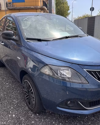 Lancia Ypsilon 1.0 FireFly 5 porte S&S Hybrid Ecoc