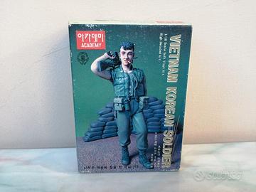 Figurino Kit Soldato in Vietnam