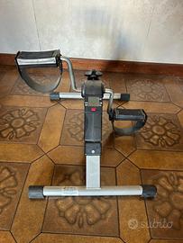 Pedaliera/minicyclette