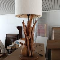 Lampada da tavolo