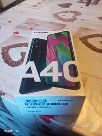 Samsung A40 