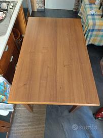 tavolo in legno