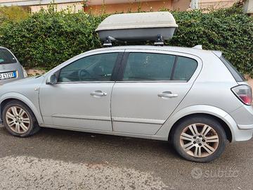 Opel Astra 1700 CDTI 125CV 175000Km