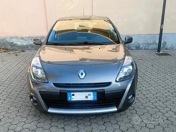 Renault Clio 1.2 16V 5 porte Dynamique