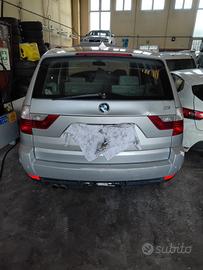 BMW x 3 anno 2009 solo x ricambi