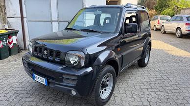 SUZUKI Jimny 1.3i 16V cat 4WD JLX