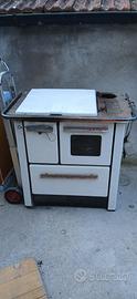 Cucina a legna