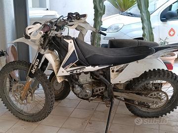 moto da enduro 